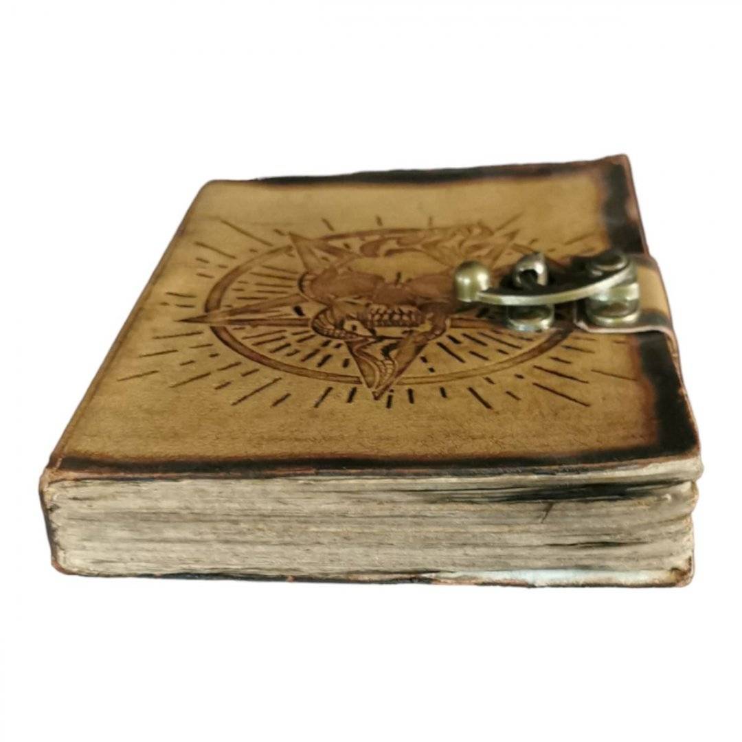 Agenda handmade din piele - Craniu cu Pentagrama